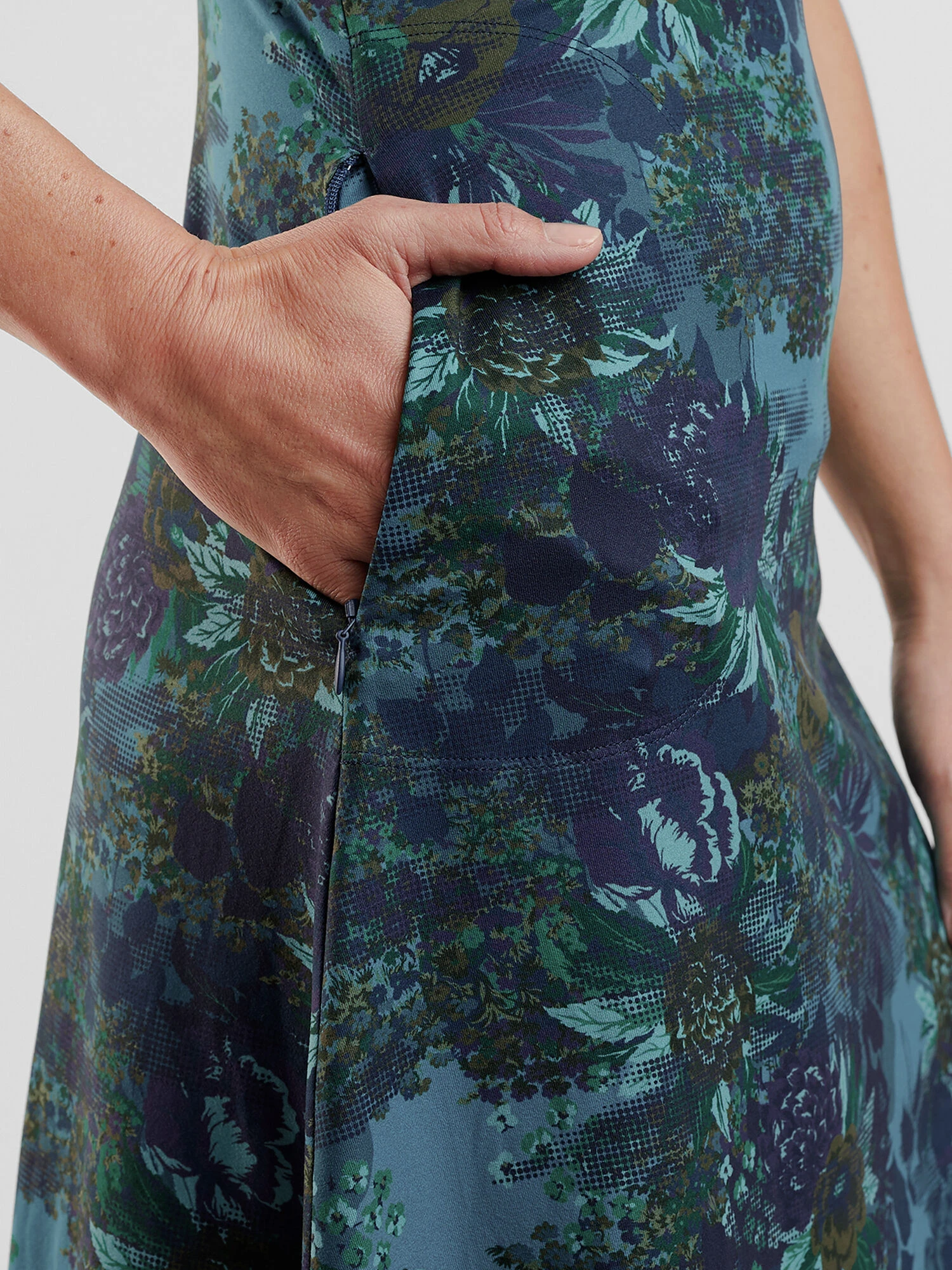 Yes Dress - Bali 9 Yes Dress - Bali - Image 7