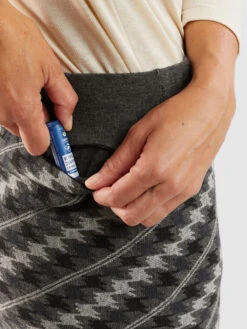 That's A Wrap Skirt - Houndstooth -Swimwear Store 180978 05