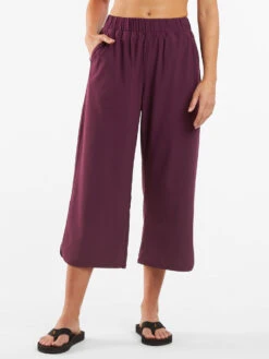 Slaycation 2.0 Cropped Pants -Swimwear Store 270901 01