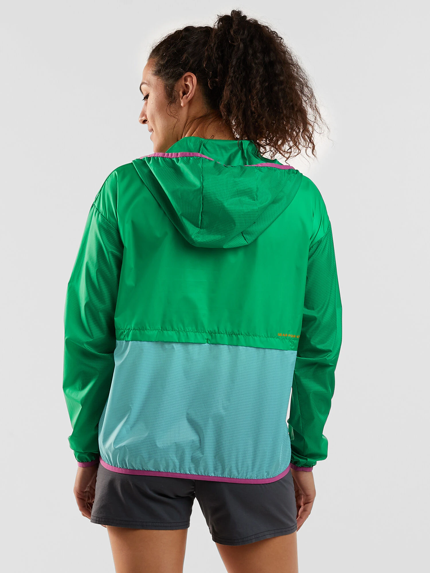 Cotopaxi La Exploradora 1/2 Zip Windbreaker 7 Cotopaxi La Exploradora 1/2 Zip Windbreaker - Image 5