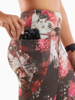 Mad Dash Reversible Crop Tights - Glacier Meadows -Swimwear Store 530967 05