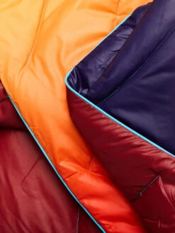 Rumpl The Puffer Blanket - Pyro Fade -Swimwear Store 711118 05