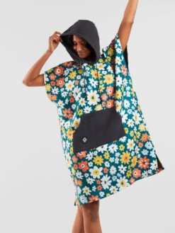 Nomadix PrivaSea Poncho - Spring Flowers -Swimwear Store 716620 04